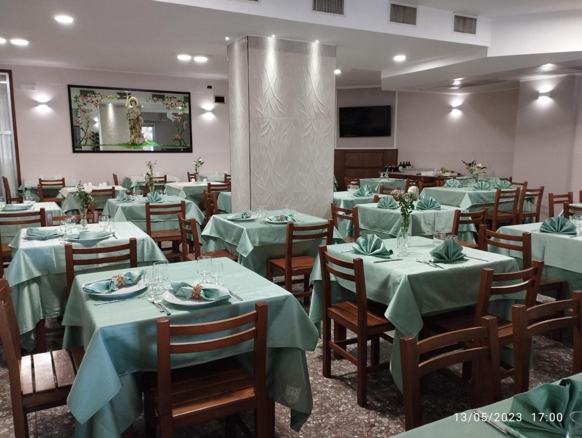 Hotel Ristorante San Giovanni 팔레나 외부 사진