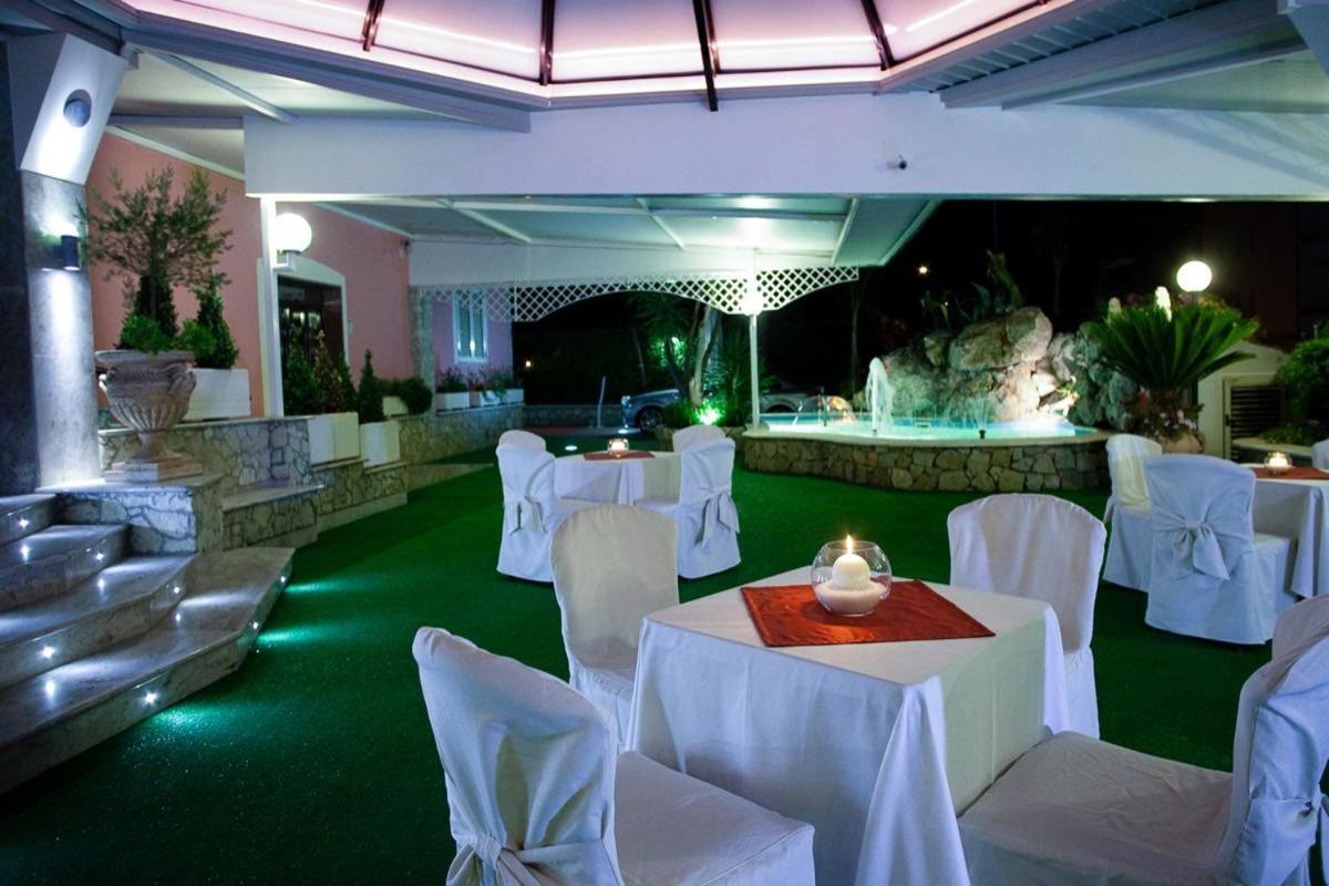 Hotel Ristorante San Giovanni 팔레나 외부 사진